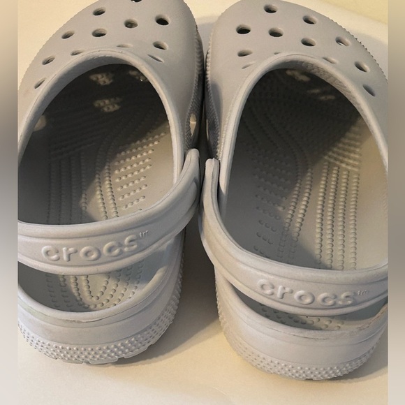 Crocs Classic Clogs Light Gray Size 8 Women’s Size 6 Men’s - Picture 5 of 7